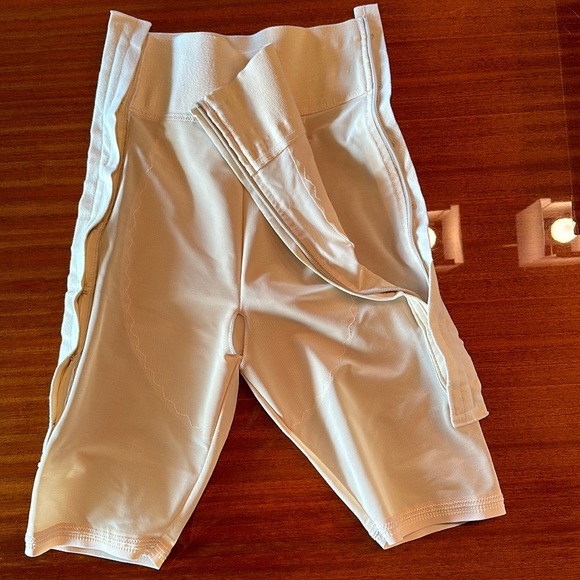 Caromed Compression Garment - Picture 1 of 2